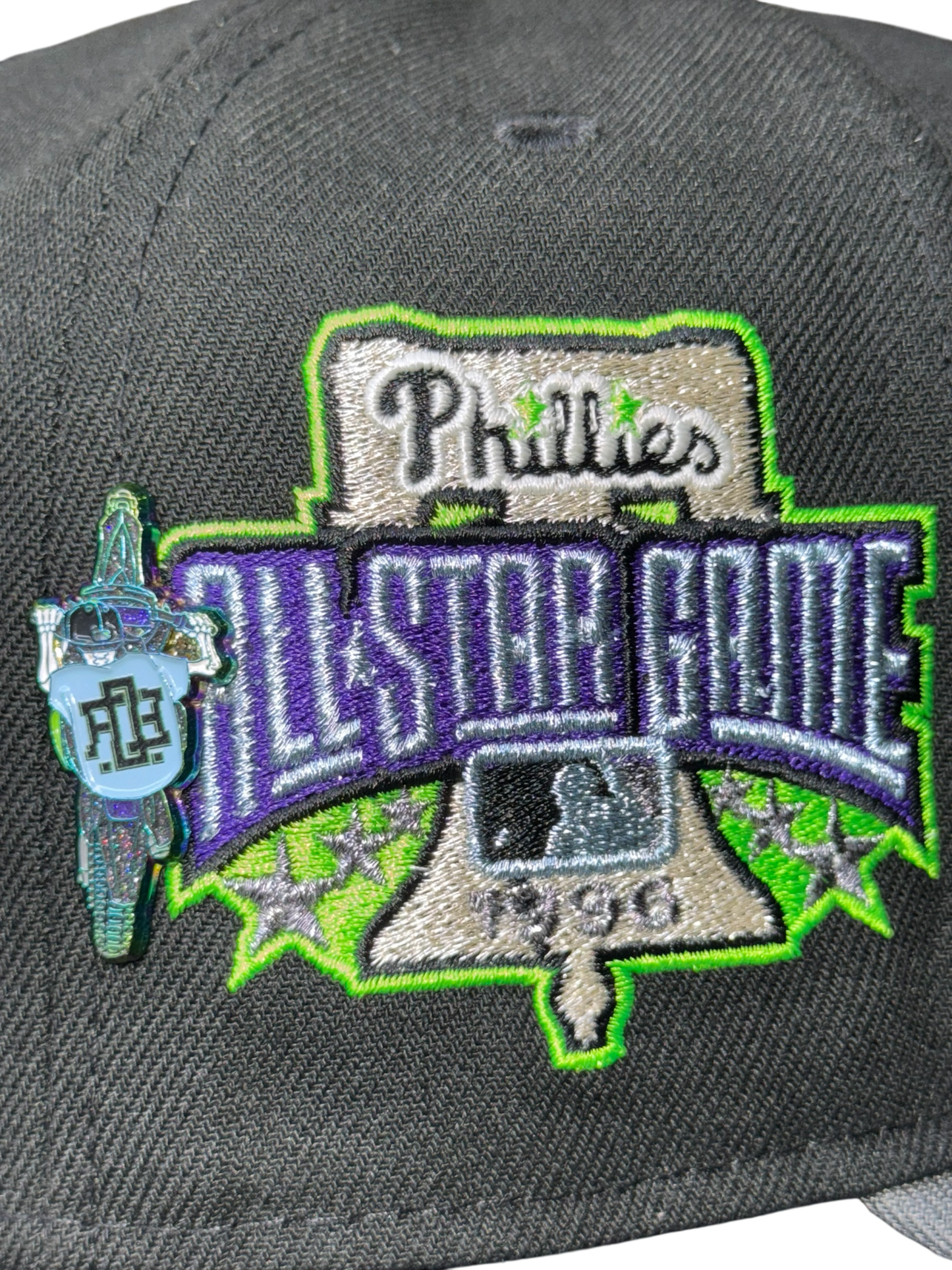 Bike Life 1.0 Pin “Livin’ Large” DP