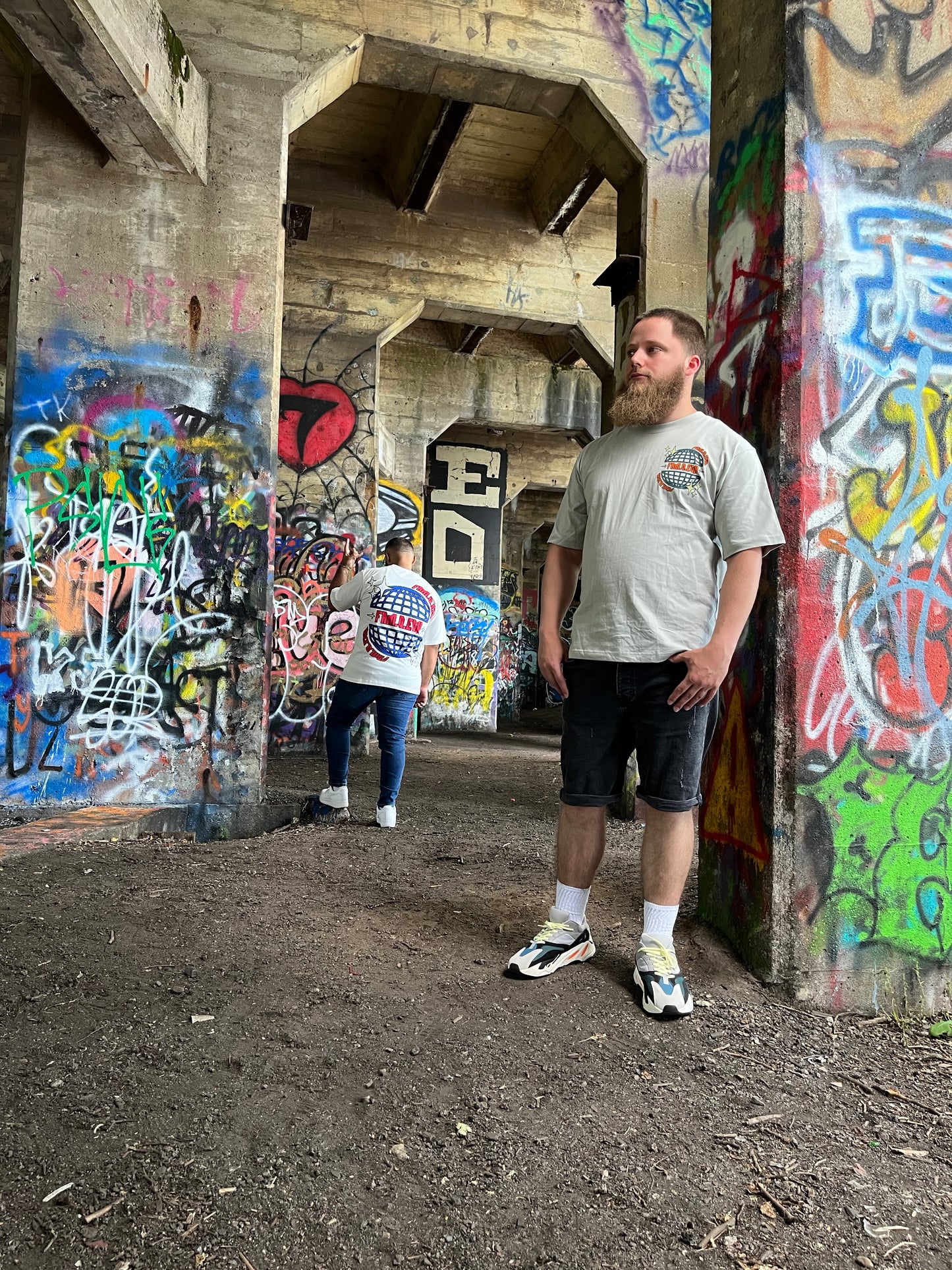GLOBAL TEE