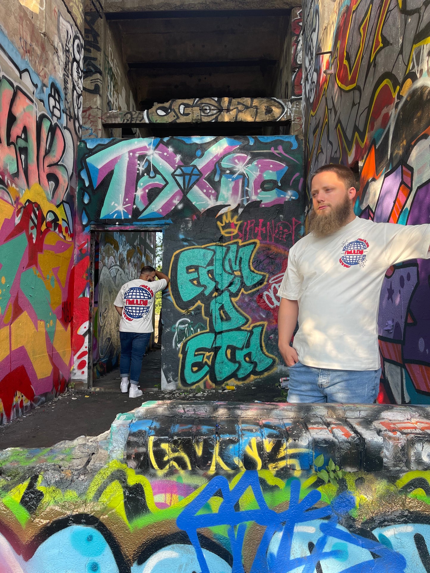 GLOBAL TEE